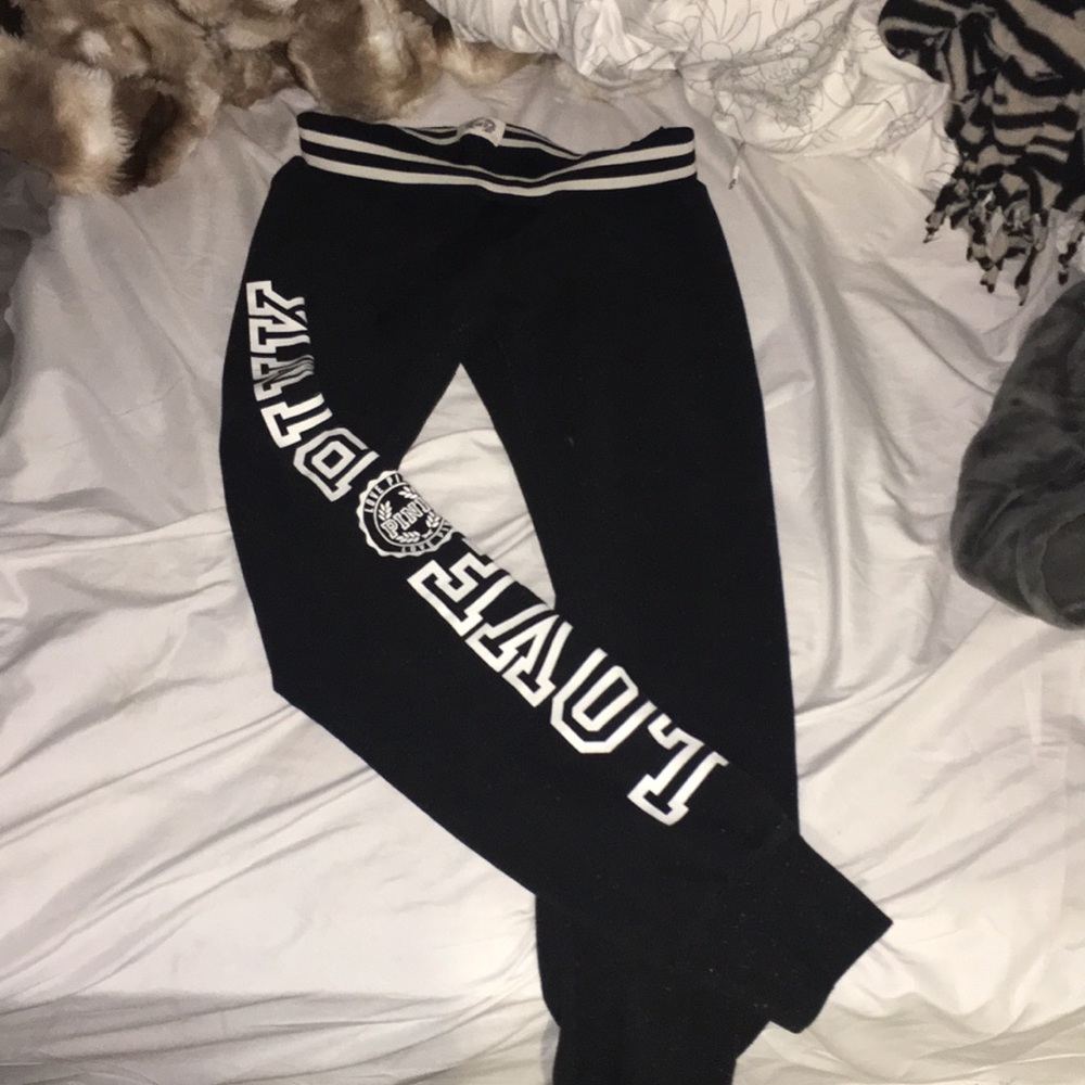 VICTORIA SECRET PINK JOGGERS 💓💓